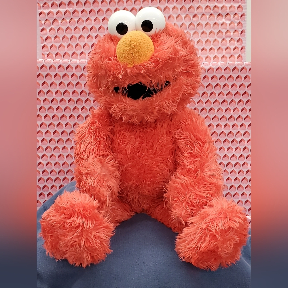 2004 Sesame Street Elmo stuffy